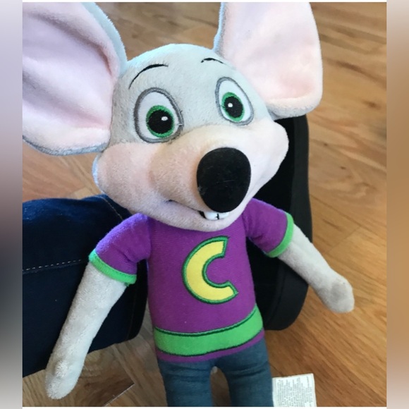 Box # 3 🏖BUNDLE🏖 Boys Jeans and 5 Stuffed Animals - Picture 5 of 6